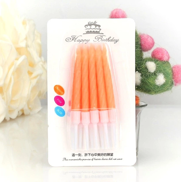 Свічки для торта Petit Candles, виті, набір з 10 шт., неоново-помаранчеві - Фото 1 Свічки для торта Petit Candles, виті, набір з 10 шт., неоново-помаранчеві - зображення 1