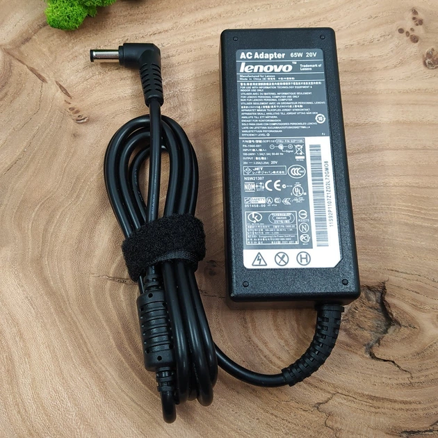 Мережевий зарядний пристрій для ноутбука Lenovo 20/3,25 А (5,5) - Фото 1 Мережевий зарядний пристрій для ноутбука Lenovo 20/3,25 А (5,5) - зображення 1