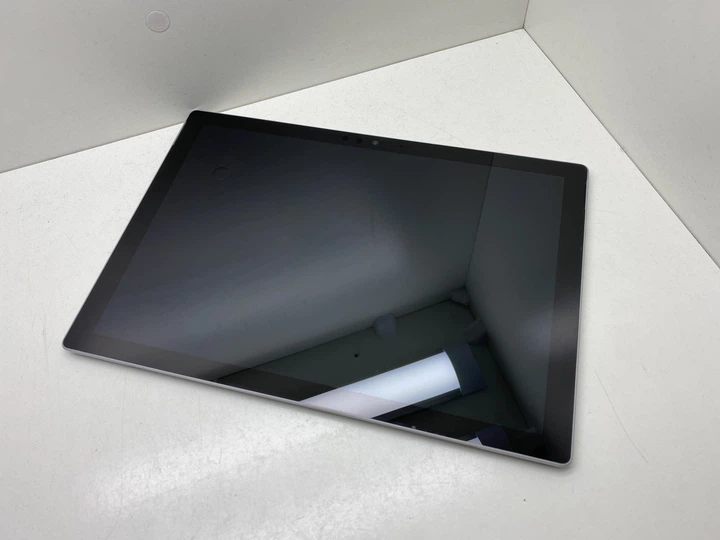 Мощный Планшет Microsoft Surface Pro 5 1796 \ IPS \ Core I5-7300U \ Grey \ Б\У - Фото 1 Мощный Планшет Microsoft Surface Pro 5 1796 \ IPS \ Core I5-7300U \ Grey \ Б\У - изображение 1
