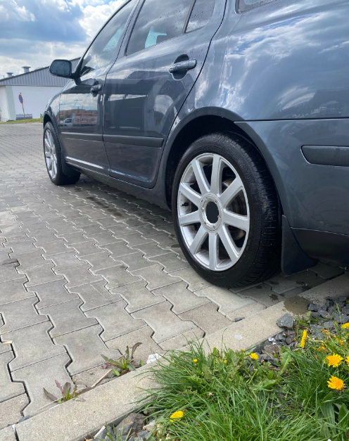 Бризковики XUKEY Skoda Octavia A5 (Шкода Октавія) 2004-2012 р. в. комплект 4 шт KEA600001A, KEA600002A - зображення 9