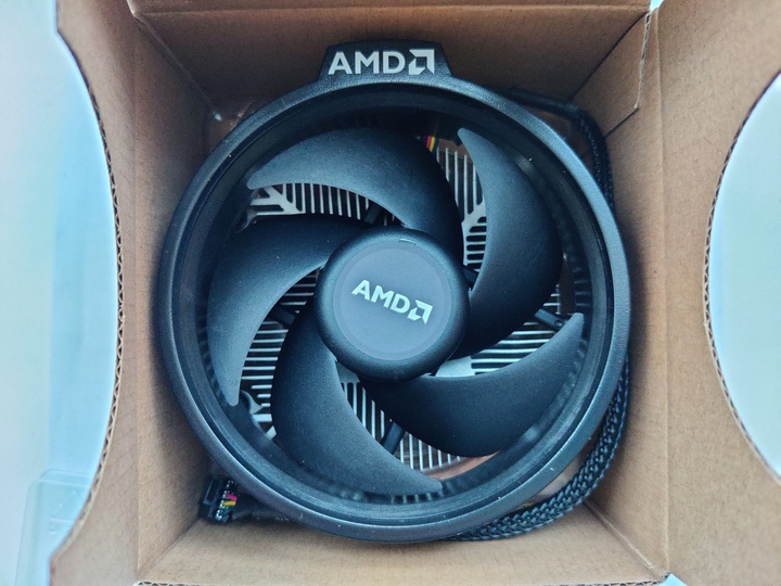AMD Боксовый кулер, охлаждение процессора (AM4 ,PWM,4-PIN) - изображение 3