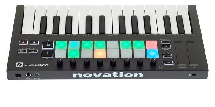 MIDI-клавиатура Novation Launchkey Mini MK3 – фото, отзывы
