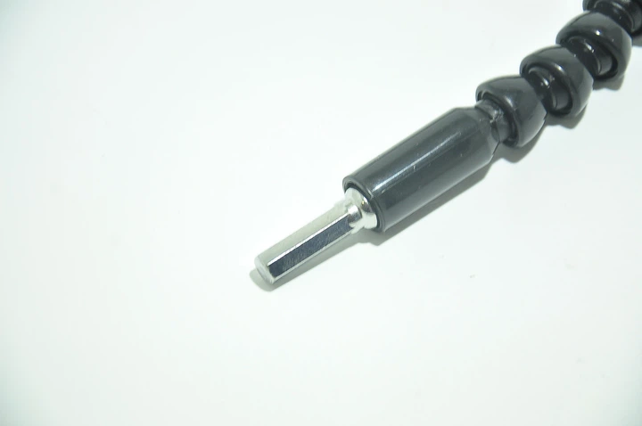 Гнучкий вал подовжувач з битами для дрелі шуруповерта FLEXIBLE SCREW TOOL - Фото 7 Гнучкий вал подовжувач з битами для дрелі шуруповерта FLEXIBLE SCREW TOOL - изображение 7