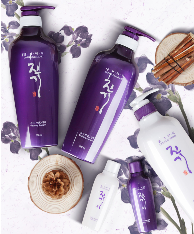 Регенеруючий набір для волосся Daeng Gi Meo Ri Vitalizing Set 500ml - зображення 4