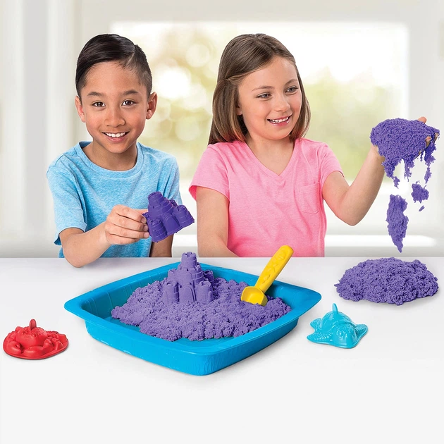 Кинетический песок Wacky-tivities Kinetic Sand Замок из песка 454 г Фиолетовый + формочки и лоток (71402P) - Фото 2 Кинетический песок Wacky-tivities Kinetic Sand Замок из песка 454 г Фиолетовый + формочки и лоток (71402P) - изображение 2