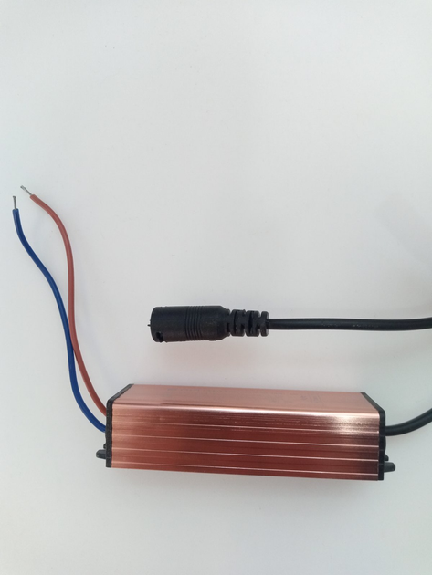 LED эпра- драйвер Optima 36-40Вт. Вход 200-240v 025А 50Hz., Выход 600mA ...