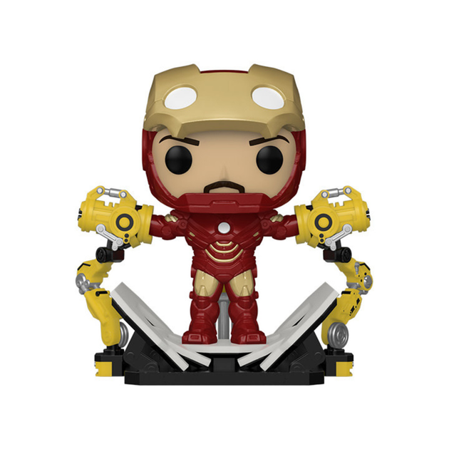 Iron man with gauntlet deals funko pop