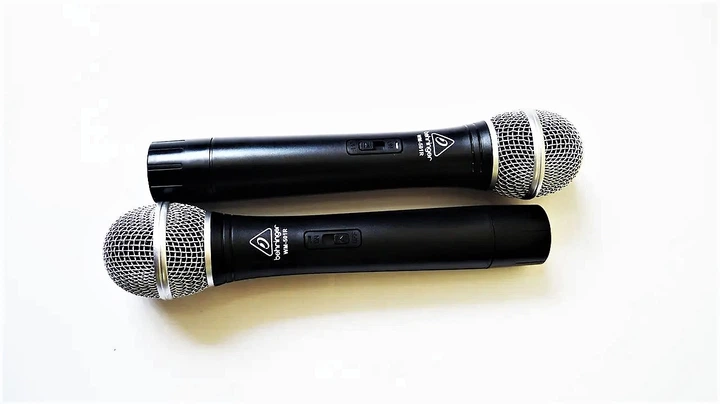 Микрофон радиосистема Behringer WM-501R база 2 радиомикрофона - изображение 4