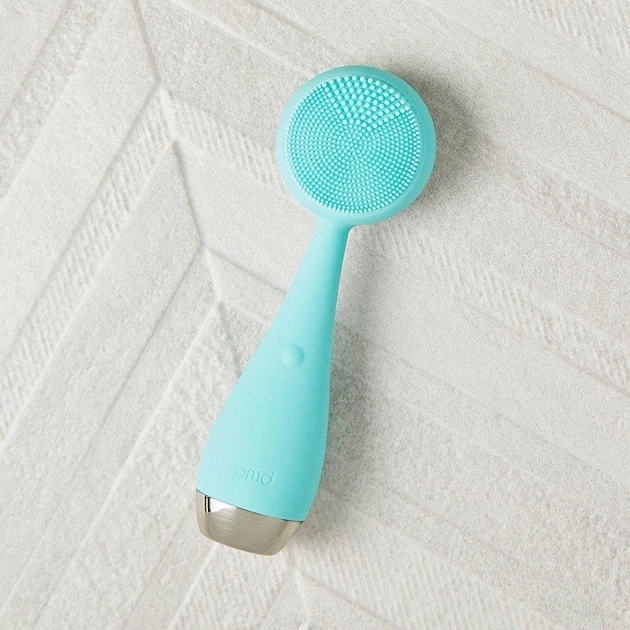 Розумна щітка для очищення і комплексного масажу обличчя PMD Clean Smart Facial Cleansing Device Mint - зображення 4