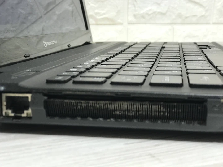 БУ Ноутбук Acer Packard Bell TS11HR 15.6 Intel i5-2410M 8 RAM 250
