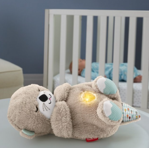 Мягкая игрушка Fisher-Price Сказочные сны выдрёнка (FXC66) - Фото 4 Мягкая игрушка Fisher-Price Сказочные сны выдрёнка (FXC66) - изображение 4