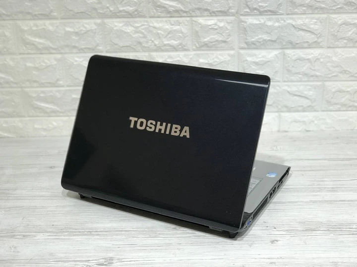 БВ Ноутбук Toshiba Satellite A200-23K 15.4 Intel T2130 2 RAM 120 SSD - изображение 2