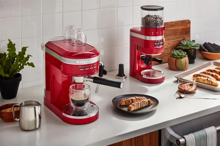 Кофемолка KitchenAid Artisan 5KCG8433EER красный - изображение 12