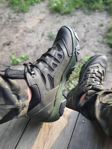 Демісезонні тактичні кросівки темно-зелені розмір 43 - зображення 2