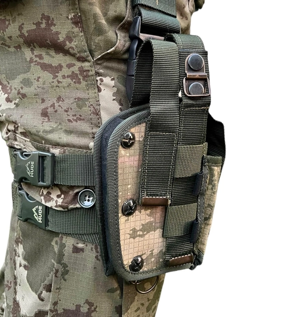 Кобура стегна тактична універсальна камуфляжна для пістолета - зображення 1