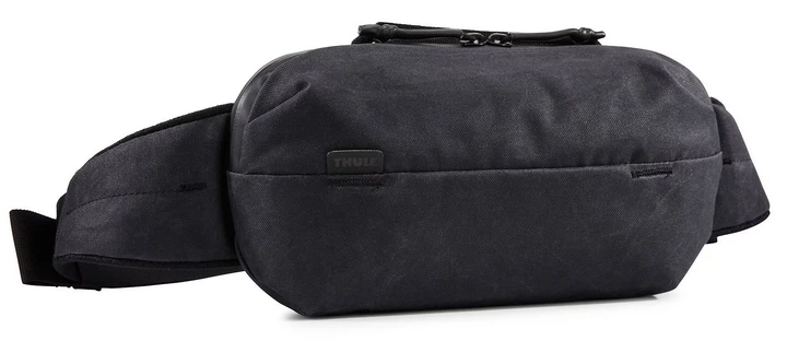 Cумка через плече Thule Aion Sling Bag TASB102 (Black) (6808630) - Фото 1 Cумка через плече Thule Aion Sling Bag TASB102 (Black) (6808630) - зображення 1