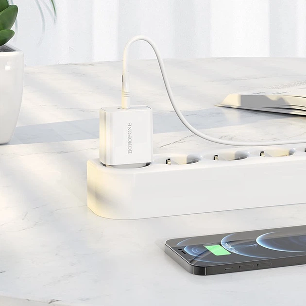 Сетевое зарядное устройство BOROFONE BA57A Type-C, 20W, 3A, QC/PD с Lightning кабелем и быстрой зарядкой white - изображение 8