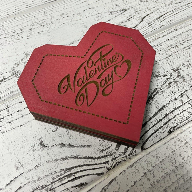 Упаковка подарков на День святого Валентина
