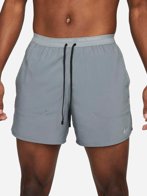 Спортивные шорты мужские Nike M Nk Df Stride 5In Bf Shrt DM4755-084 2XL Серые (195870398071) - Фото 1 Спортивные шорты мужские Nike M Nk Df Stride 5In Bf Shrt DM4755-084 2XL Серые (195870398071) - изображение 1