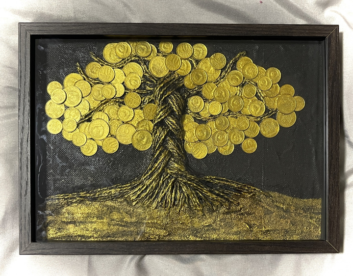 Польза сувенира дерева с деньгами