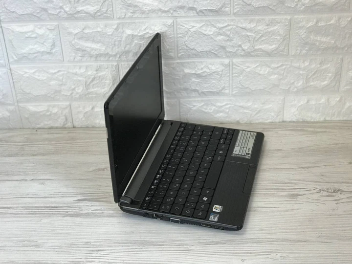БВ Нетбук Acer Packard Bell ZE7 10.1 Intel N2600 ( 4 ЯДРА ) 2 RAM