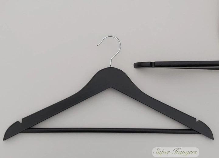 Набор 5 шт плечики вешалки Hanger SH440 44 см деревянные черного цвета - Фото 2 Набор 5 шт плечики вешалки Hanger SH440 44 см деревянные черного цвета - изображение 2