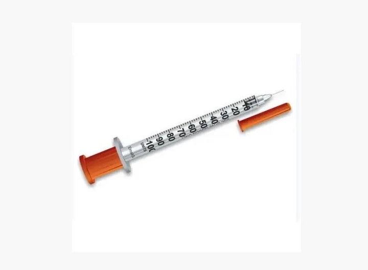Шприц MP MedPlast 1,0 мл U-100 інсуліновий, фіксована голка 0,3х8 100шт. - зображення 1