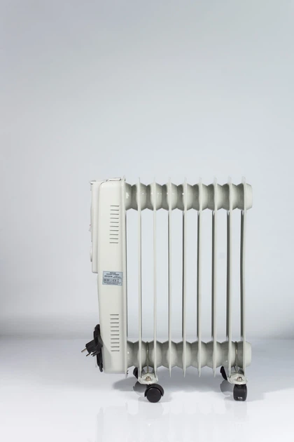 Масляный обогреватель Volteno VO0273 9 ребер 2000W - Фото 2 Масляный обогреватель Volteno VO0273 9 ребер 2000W - изображение 2