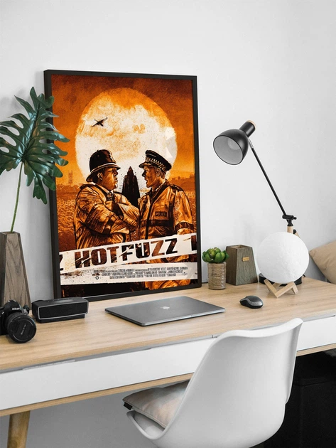 Постери трилогії «Cornetto» Едгара Райта: Shaun of the Dead, Hot Fuzz, The World's End / Триптих - Фото 3 Постери трилогії «Cornetto» Едгара Райта: Shaun of the Dead, Hot Fuzz, The World's End / Триптих - зображення 3