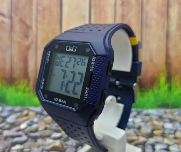Мужские наручные часы Q&Q M158J007Y Синие - изображение 2