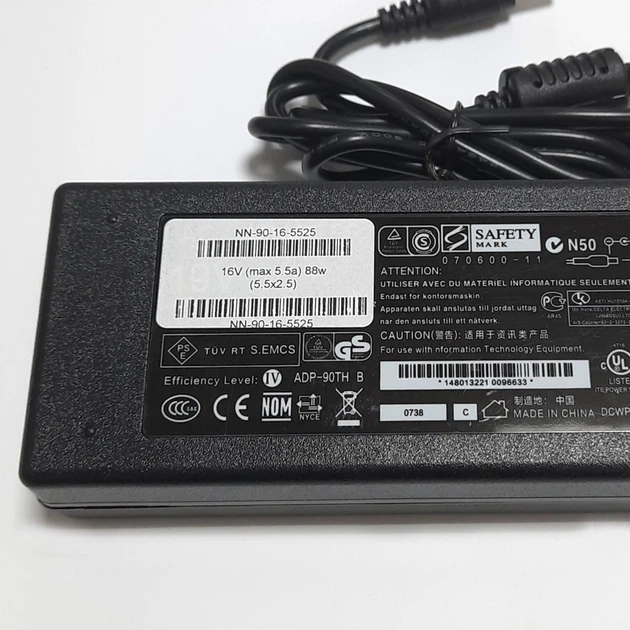 Блок питания для ноутбука Lenovo 72W 16V 4,5A 5,5x2,5mm (3730) - Фото 2 Блок питания для ноутбука Lenovo 72W 16V 4,5A 5,5x2,5mm (3730) - изображение 2