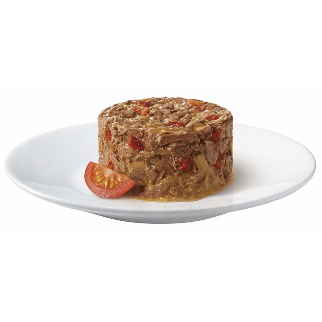 gourmet gold savoury cake beef