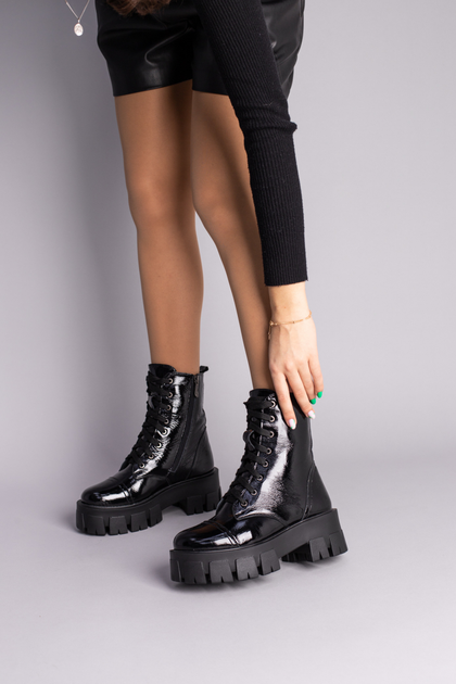 Женские зимние ботинки ShoesBand Черные натуральные кожаные наплак на высокойподошве 40 (26 см) (S67141-1з) от продавца: Zinera – в интернет-магазинеROZETKA