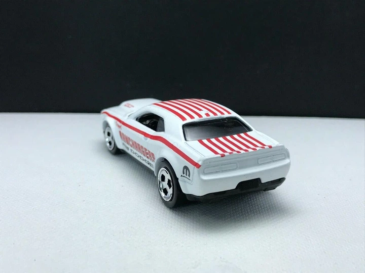 ホットウィール DODGE CHALLENGER SRT DEMON 18 DODGE CHALLENGER SRT DEMON - 増えすぎたミニカーに愛を捧ぐ