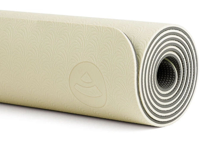Коврик для йоги Bodhi Lotus Pro 183x60x0.6 см песочный/светло-серый - Фото 6 Коврик для йоги Bodhi Lotus Pro 183x60x0.6 см песочный/светло-серый - изображение 6