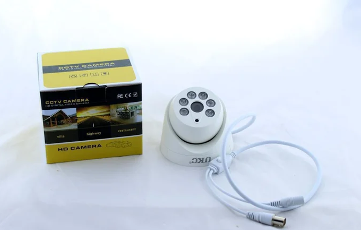 Купольная камера UKC CAD Z201 AHD 4mp 3.6mm ZDX с ИК-подсветкой - изображение 2