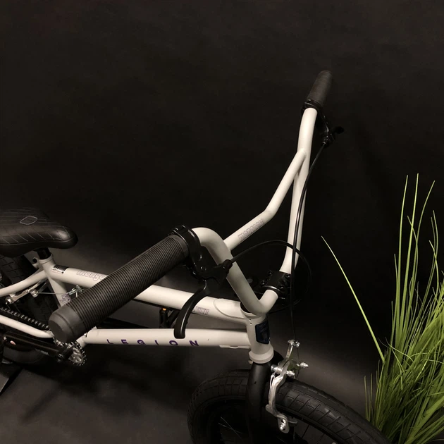 Велосипед BMX Mongoose Legion L100 20