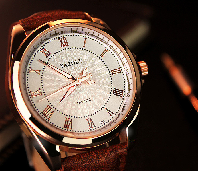 Мужские наручные часы YAZOLE 293 коричневые - изображение 4