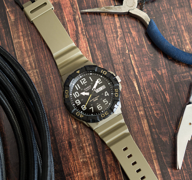 Мужские часы Casio MRW-210H-5A Хаки с черным - изображение 5