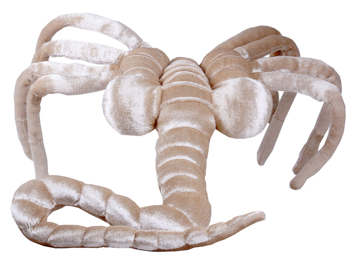 Facehugger plush deals