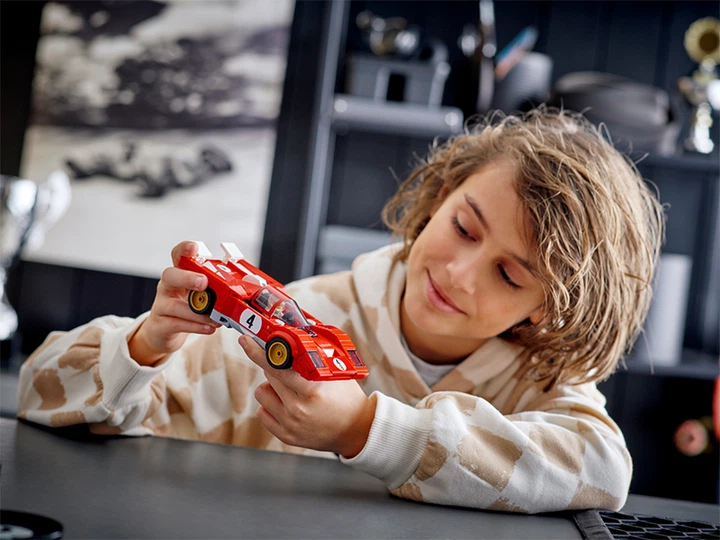 Конструктор Lego Speed Champions 1970 Ferrari 512 M (76906) - Фото 7 Конструктор Lego Speed Champions 1970 Ferrari 512 M (76906) - изображение 7