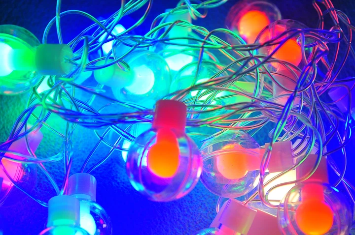 Світлодіодна гірлянда X-MAS Balls in Balls 20 Led Multicolor - изображение 2