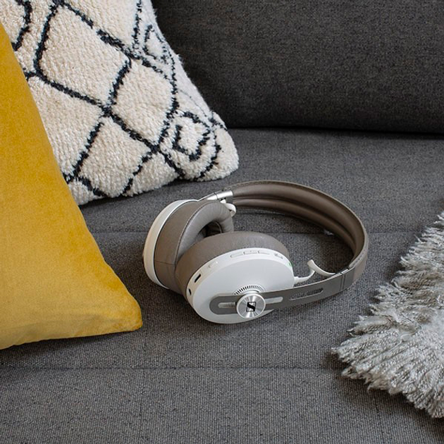 ゼンハイザー MOMENTUM3 Sandy White Навушники Sennheiser Momentum M3 AEBTXL Sandy White (508235