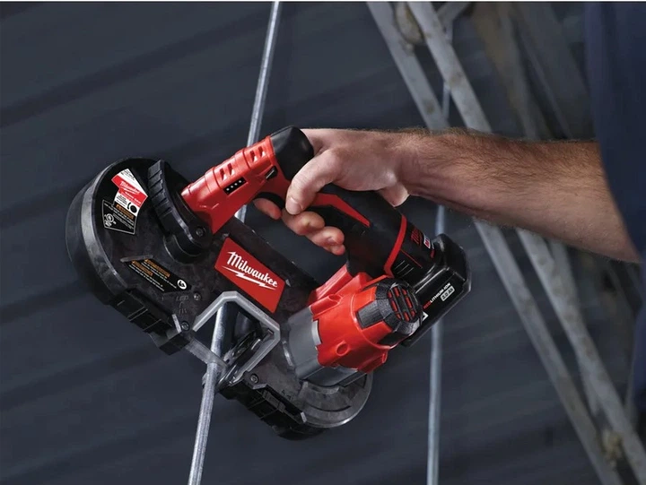 Аккумуляторная ленточная пила Milwaukee M12 BS-0 (4933431310) - изображение 10