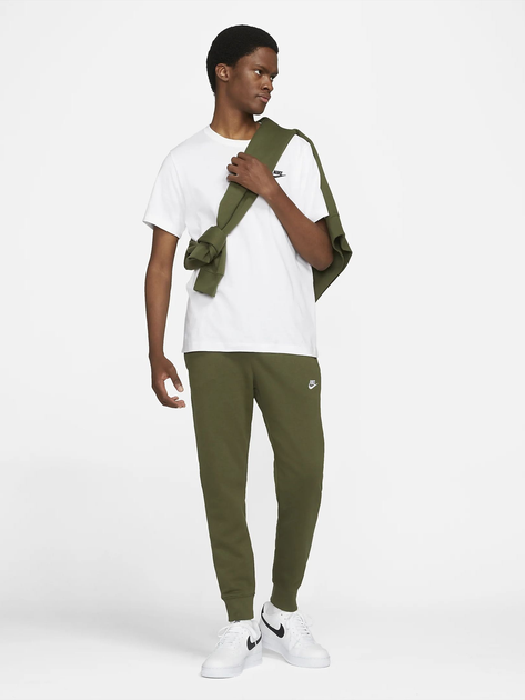 Спортивні штани чоловічі Nike Club Jogger BV2671-327 3XL Зелені (195238903589) - зображення 3