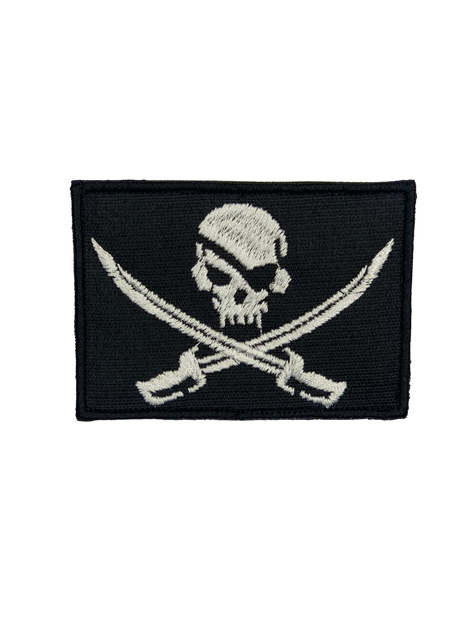Шеврон на липучке Пиратский флаг 8.5см х 6см черный (12032) - изображение 1