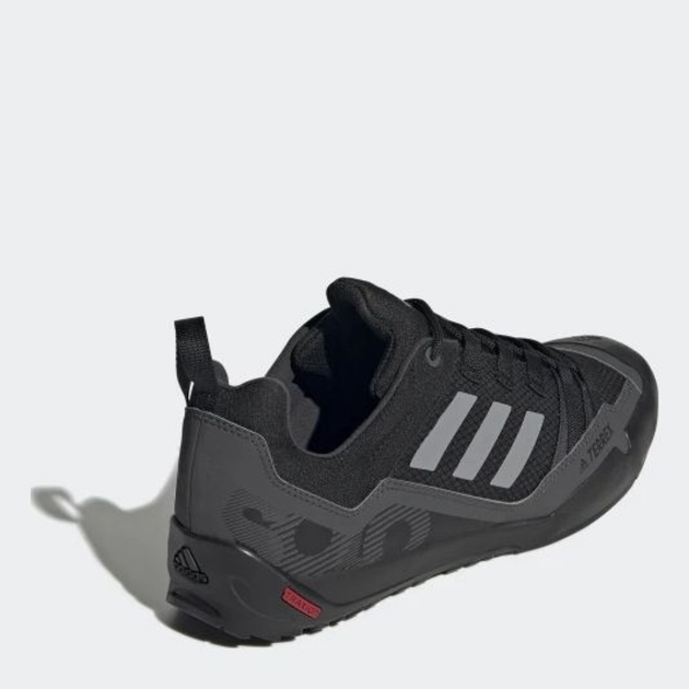 Чоловічі кросівки для туризму adidas Terrex Swift Solo 2 GZ0331 42 (8UK) 26.5 см Чорні (4064055908953) - зображення 7