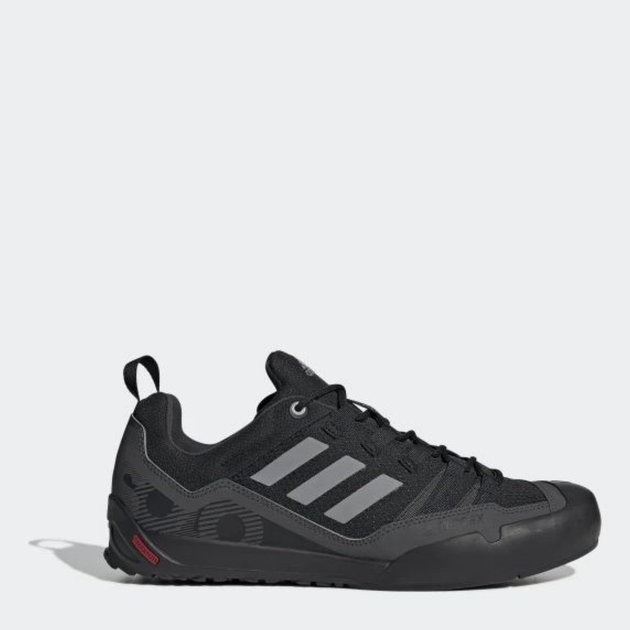 Buty sportowe trekkingowe męskie Adidas Terrex Swift Solo 2 GZ0331 43.5 (9UK) 27.5 cm Czarne (4064055908991) - obraz 1