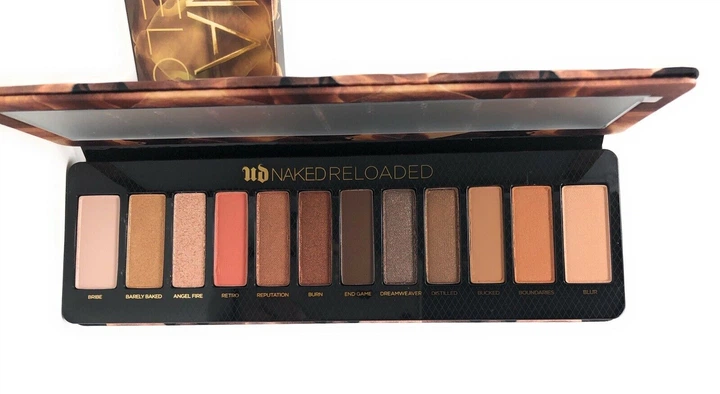 Палетка теней Urban Decay Naked Reloaded Eyeshadow Palette (12 цветов) - изображение 6