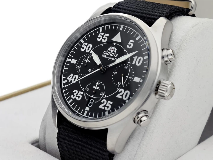 Чоловічий наручний годинник Orient RA-KV0502B10B Срібло\Чорний - зображення 6